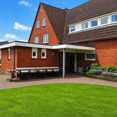 Hostel Wildes Amrum Island Basecamp Backpacker & Nature